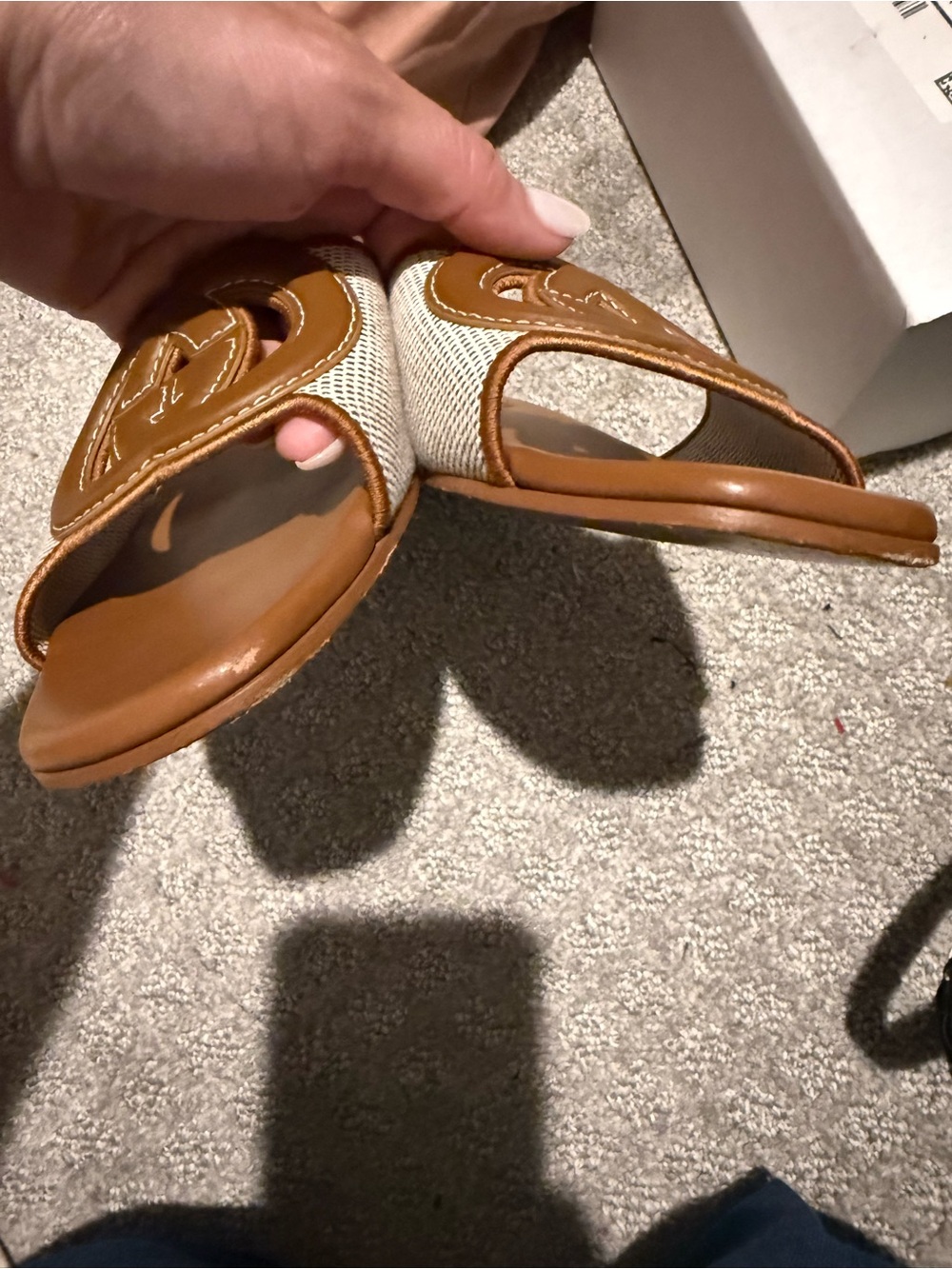 Gucci Brown Leather Logo Slide Sandals with Woven Upper - Picture 9 of 11